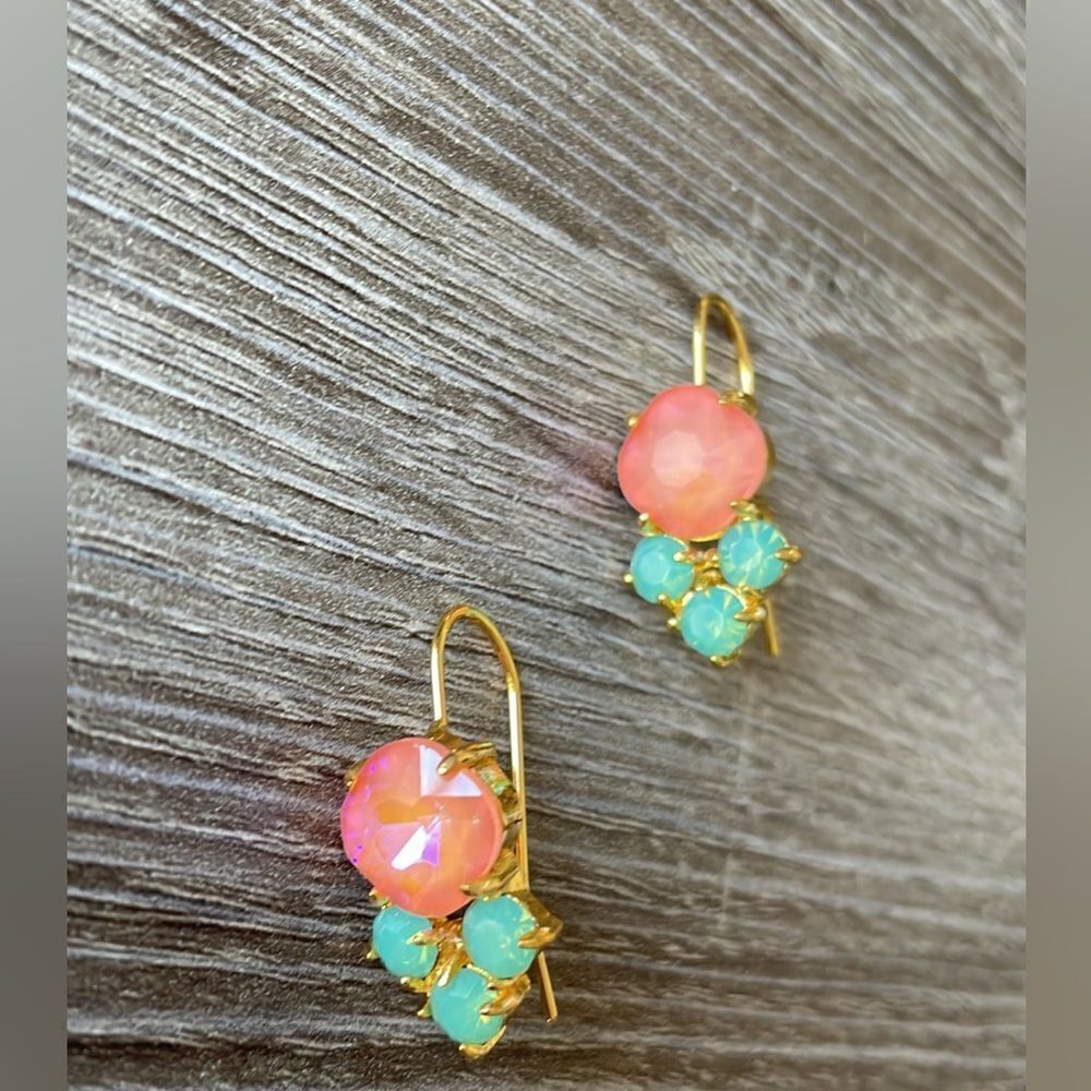BohemianāpinkāearringsāA190 - Picture 3 of 4